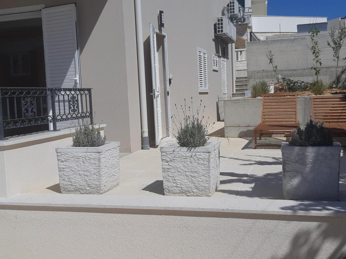 Apartment Lizzi. Trogir Zewnętrze zdjęcie