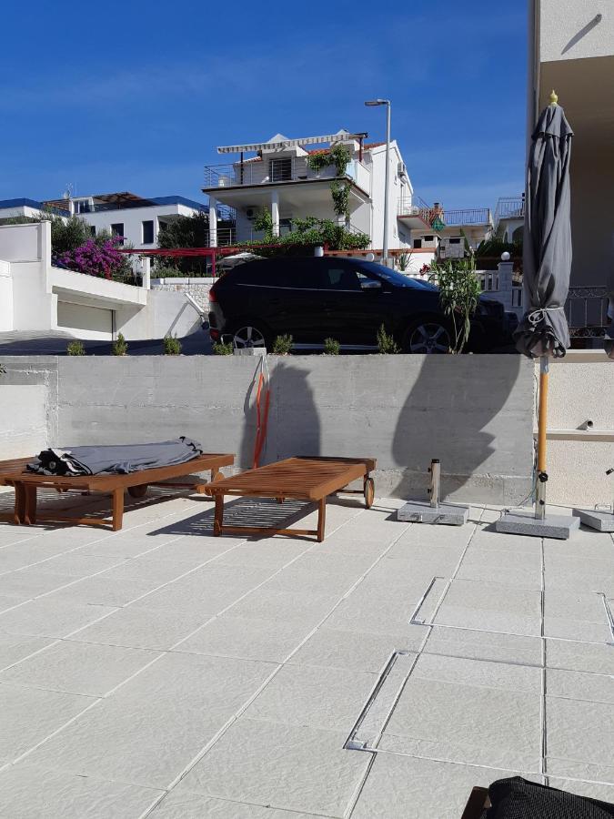 Apartment Lizzi. Trogir Zewnętrze zdjęcie