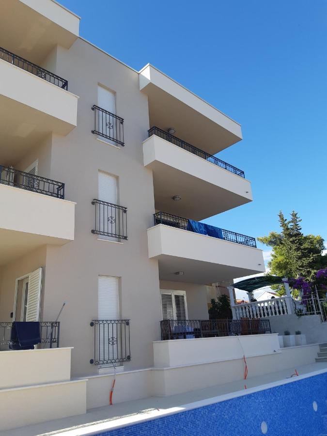 Apartment Lizzi. Trogir Zewnętrze zdjęcie